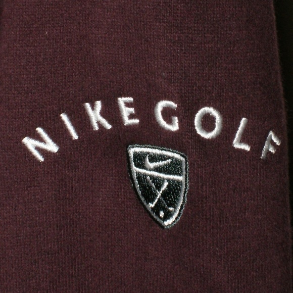 Nike Half Zip Golf Pullover - Picture 3 of 3